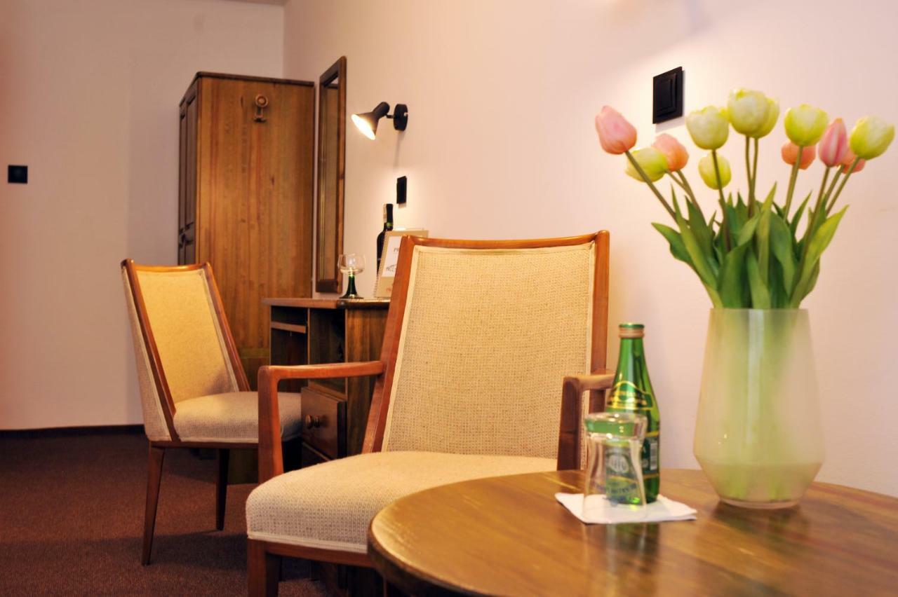 Hotel Protea Boleslawiec Boleslawiec  Buitenkant foto