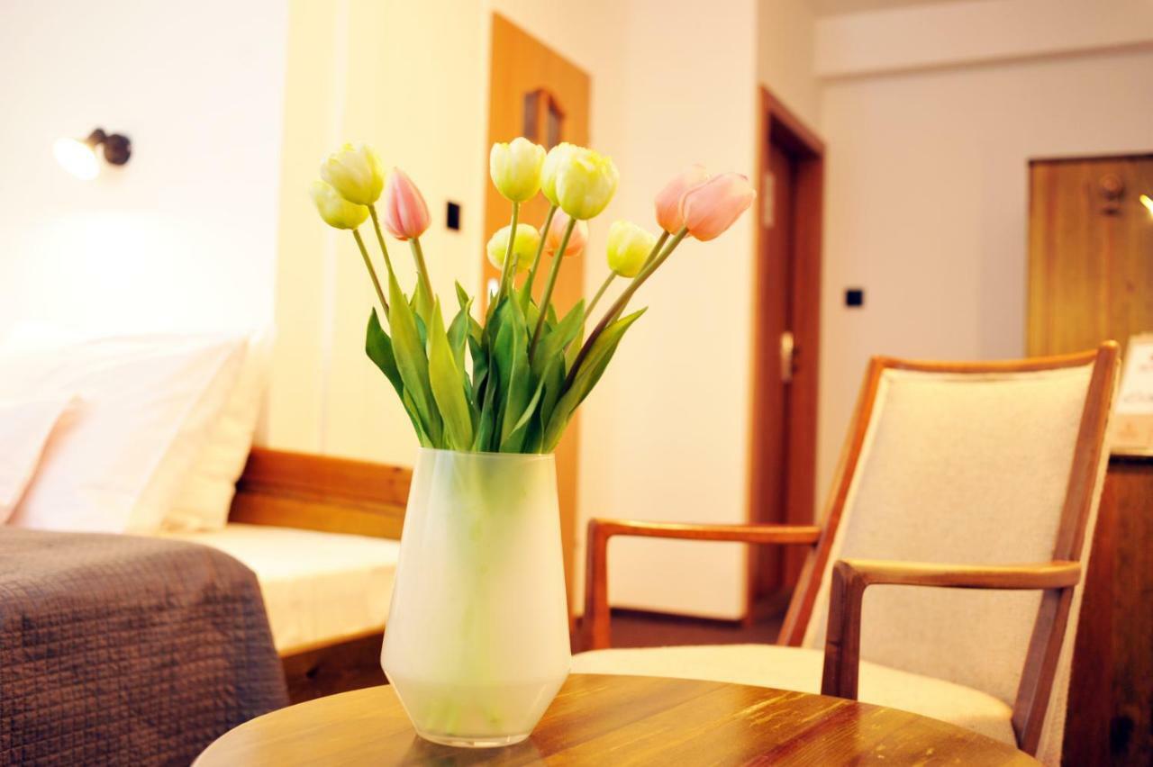 Hotel Protea Boleslawiec Boleslawiec  Buitenkant foto